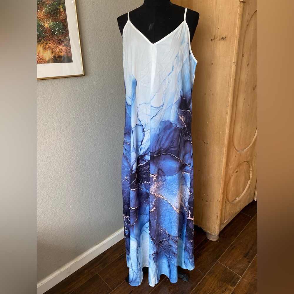 Elegant Blue Marble Maxi Dress